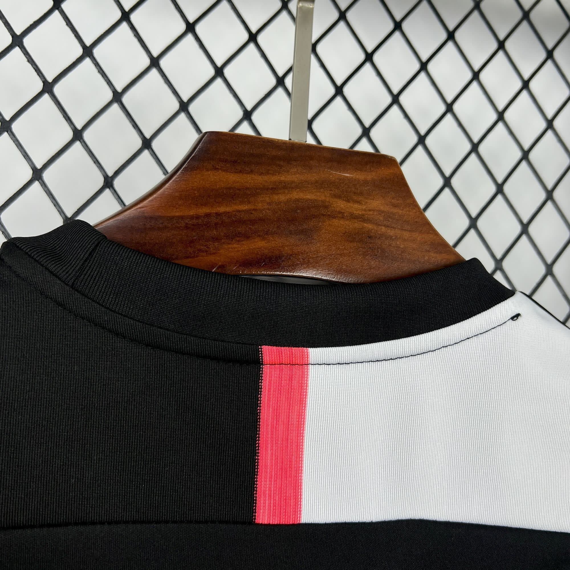 undefined thumbnail 3