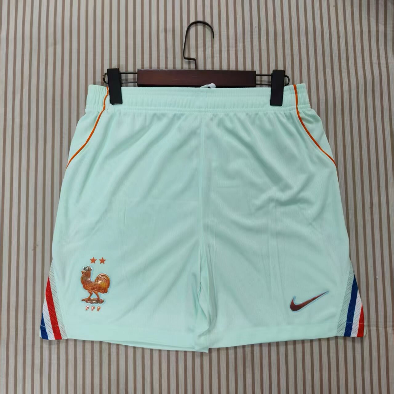Short assorti